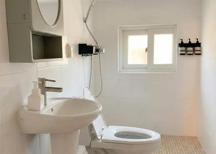 アパート 5min Walk To Hongdae Station 2br For 6 Area *